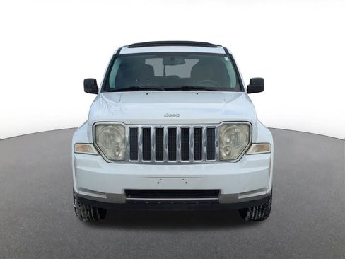 Used 2012 Jeep Liberty Limited w/ Comfort/Convenience Group image 9