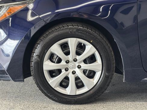 Used 2020 Toyota Corolla LE FWD image 22