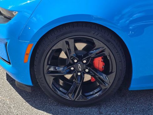 Certified 2022 Chevrolet Camaro LT w/ RS Package RWD image 27