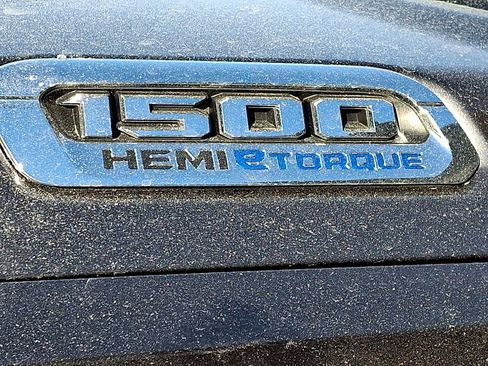 Used 2023 RAM 1500 Laramie image 36