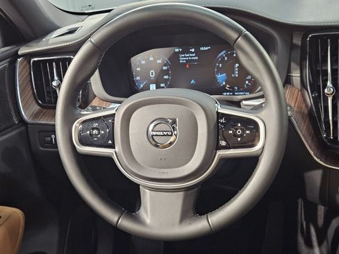 Used 2021 Volvo XC60 T5 Inscription w/ Protection Package FWD image 27