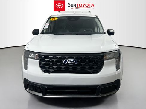 Used 2025 Ford Maverick XLT FWD image 10