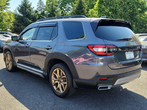 Certified 2023 Honda Pilot Elite image 4
