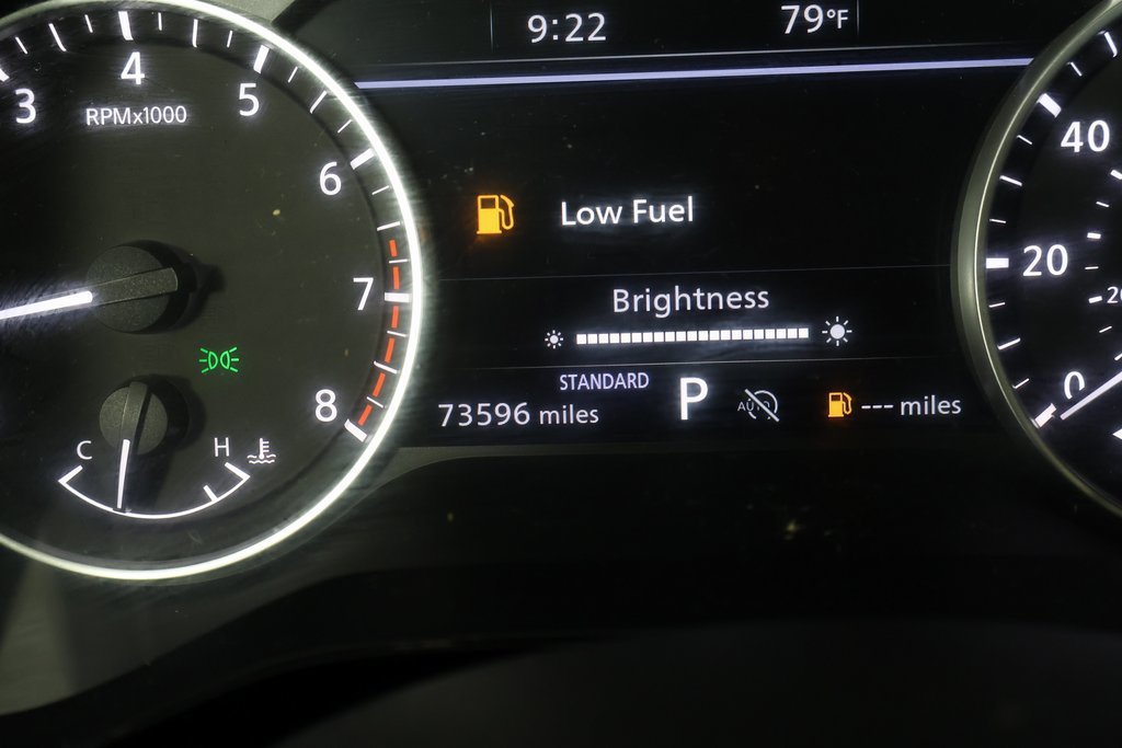 Used 2022 Nissan Pathfinder SL w/ SL Premium Package FWD image 16