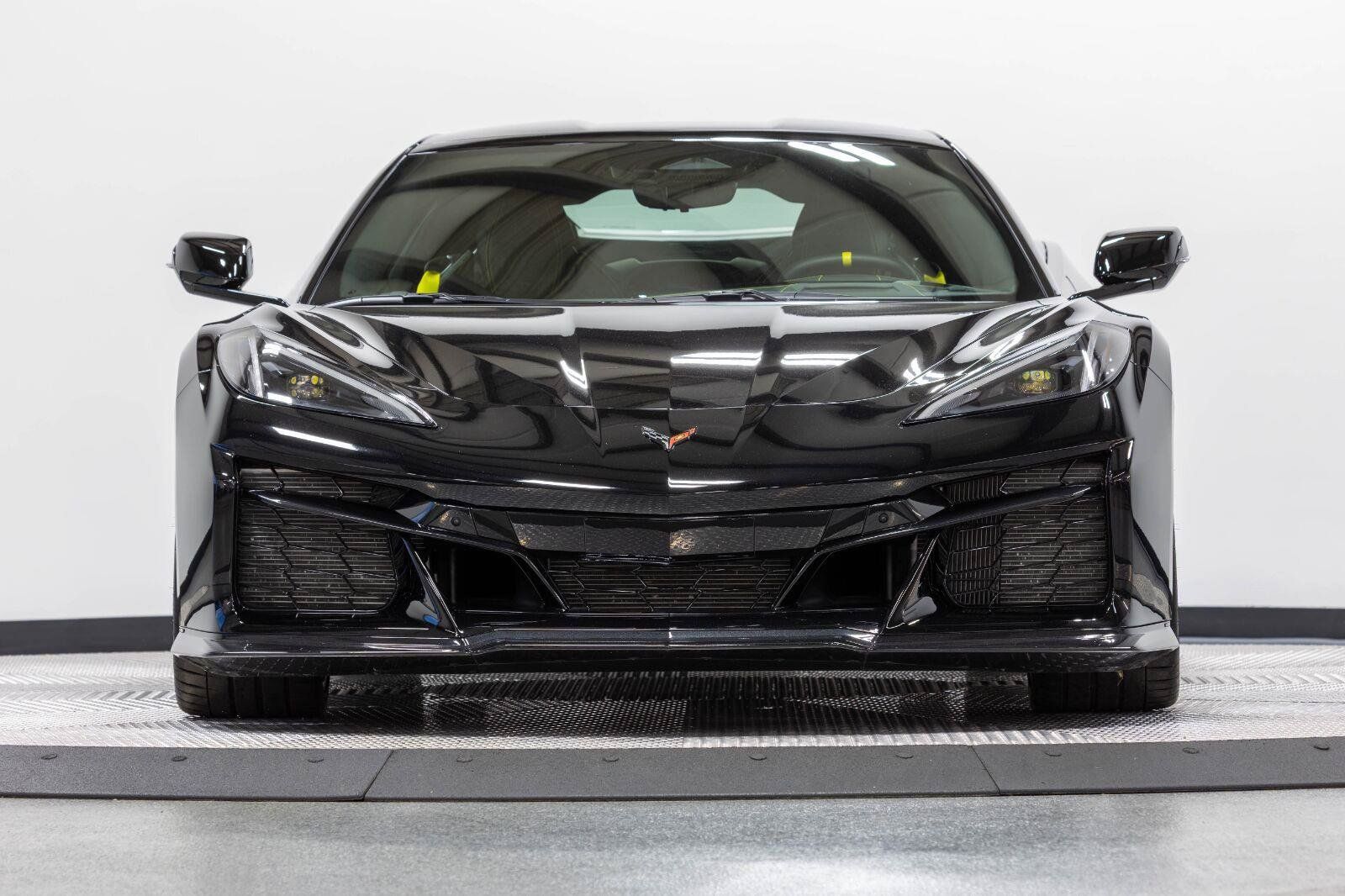 Used 2026 Chevrolet Corvette E-Ray AWD/4WD image 2