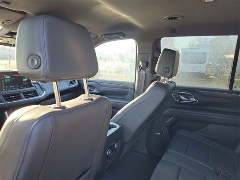 Used 2024 Chevrolet Tahoe LT image 29
