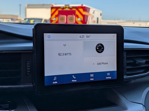 Used 2023 Ford Explorer XLT w/ Equipment Group 202A image 19