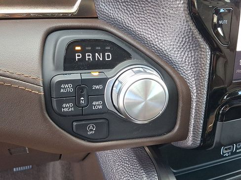 Used 2025 RAM 1500 Limited w/ Bed Utility Group AWD/4WD image 18