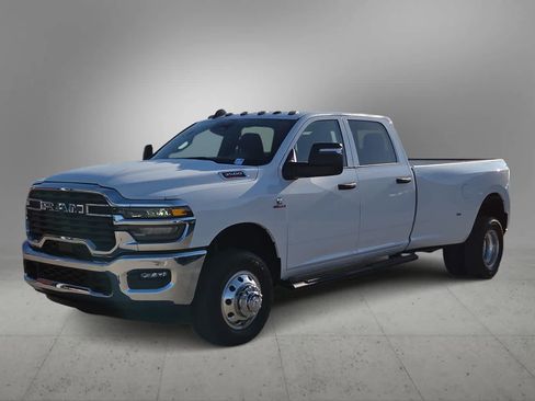 Used 2025 RAM 3500 Tradesman image 1
