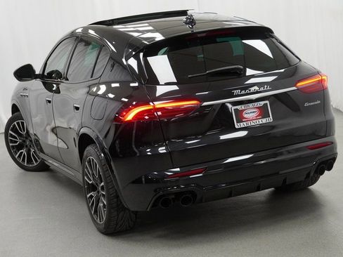 Used 2023 Maserati Grecale Modena image 10