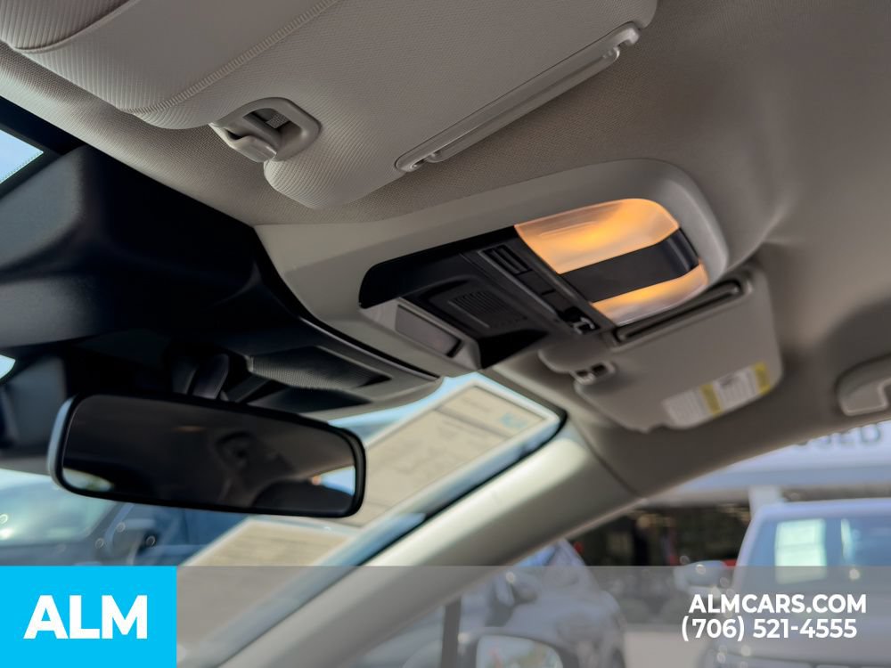 Used 2024 Subaru Crosstrek 2.0i AWD/4WD image 23