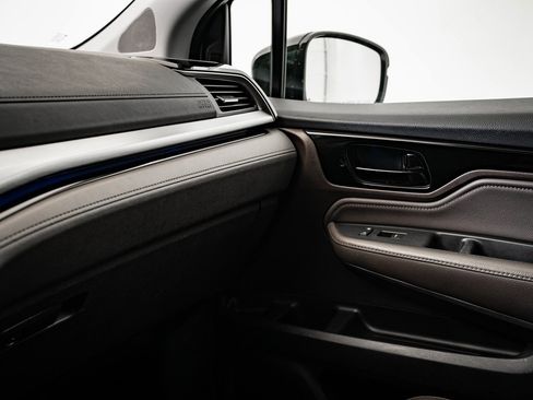 Used 2018 Honda Odyssey Elite image 41