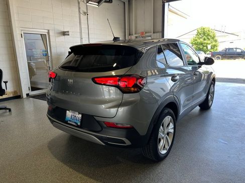 Used 2025 Buick Encore GX Preferred FWD image 3