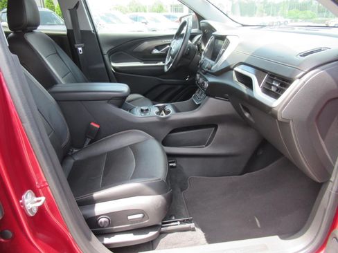 Used 2020 GMC Terrain SLT w/ Preferred Package FWD image 10