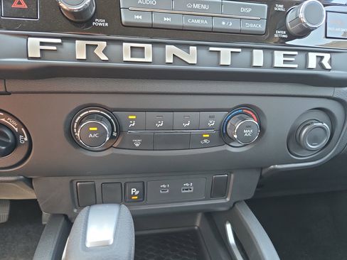 New 2025 Nissan Frontier SV image 24