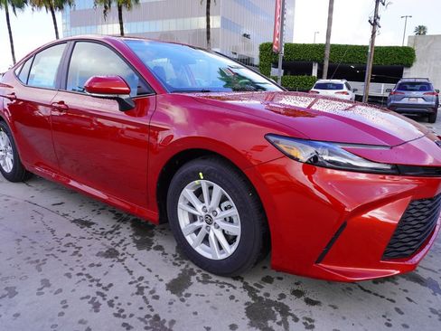 Certified 2026 Toyota Camry LE image 3