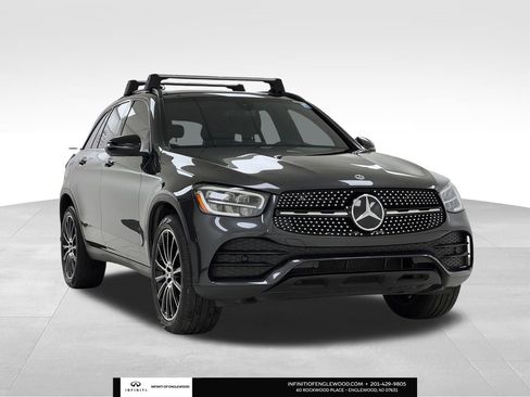 Used 2021 Mercedes-Benz GLC 300 image 1