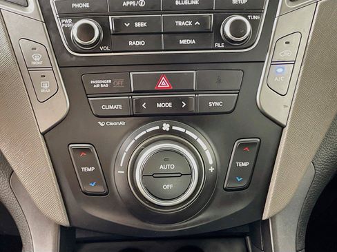 Used 2018 Hyundai Santa Fe Sport w/ 2.4L Value Package 02 AWD/4WD image 9