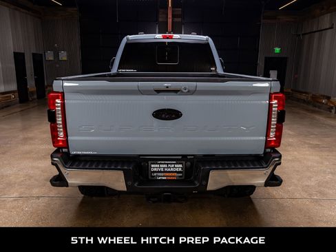 Used 2024 Ford F350 Lariat w/ Lariat Ultimate Package AWD/4WD image 8