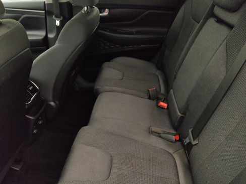 Used 2019 Hyundai Santa Fe SE AWD/4WD image 18