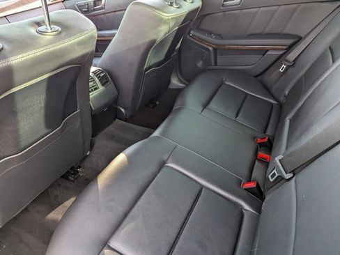 Used 2011 Mercedes-Benz E 350 Sedan image 15