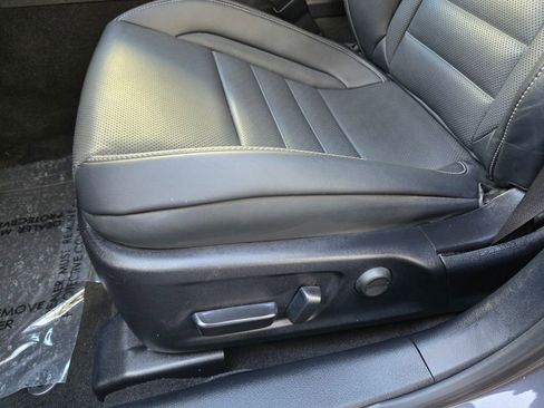 Used 2023 Lexus IS 350 F Sport w/ Navigation Package image 14