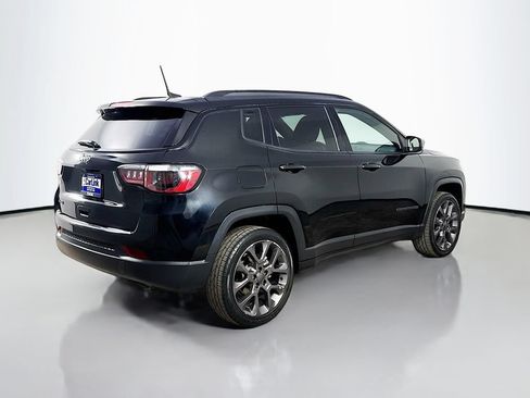 Used 2021 Jeep Compass Latitude w/ Sun and Sound Group AWD/4WD image 8