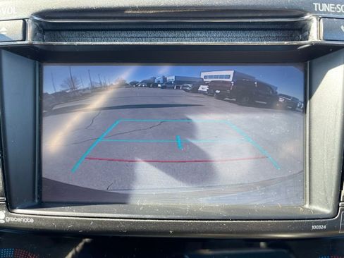 Used 2015 Toyota RAV4 Limited w/ Technology Package image 10