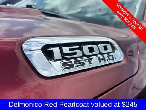 Used 2025 RAM 1500 Tungsten w/ Off Road Group AWD/4WD image 5