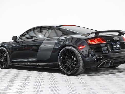 Used 2012 Audi R8 V10 w/ Enhanced Leather Pkg image 14