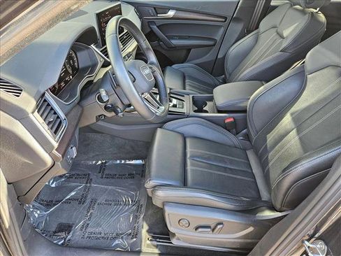 Used 2025 Audi Q5 2.0T Premium Plus image 13