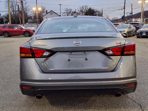Used 2023 Nissan Altima 2.5 SR FWD image 5