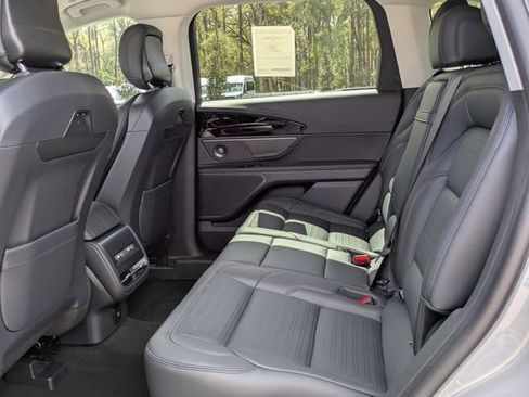New 2026 Lincoln Nautilus Reserve w/ Jet Appearance Package AWD/4WD image 14
