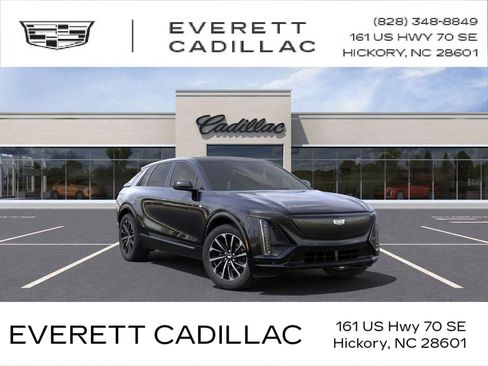 New 2025 Cadillac Lyriq Sport image 1