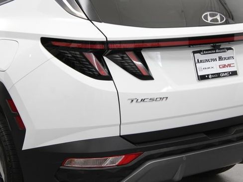 Used 2023 Hyundai Tucson Limited AWD/4WD image 9