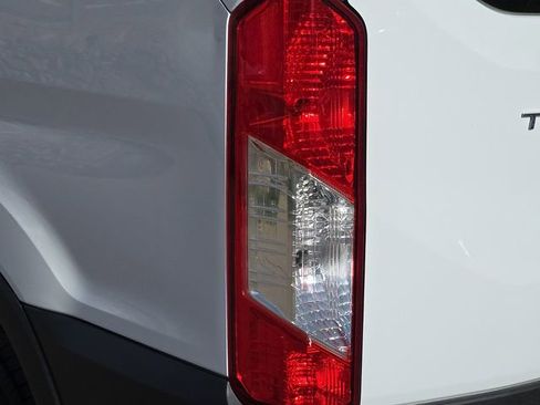 Used 2023 Ford Transit 350 XLT image 10