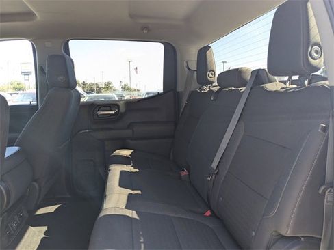 Used 2022 Chevrolet Silverado 1500 LT image 13