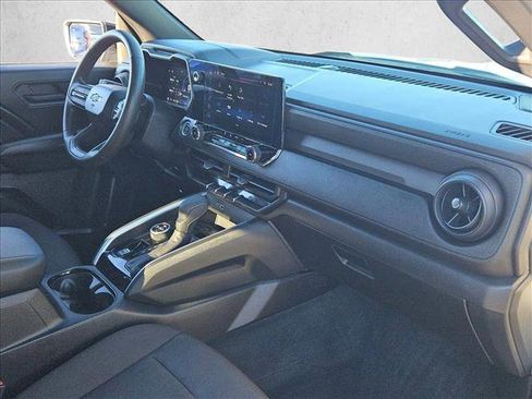 Used 2024 Chevrolet Colorado Trail Boss w/ Technology Package image 22