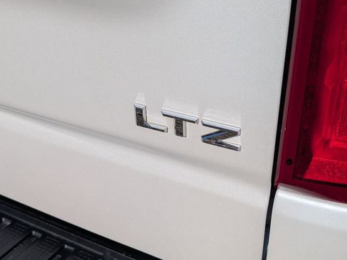 Used 2021 Chevrolet Silverado 1500 LTZ w/ Safety Package II image 7