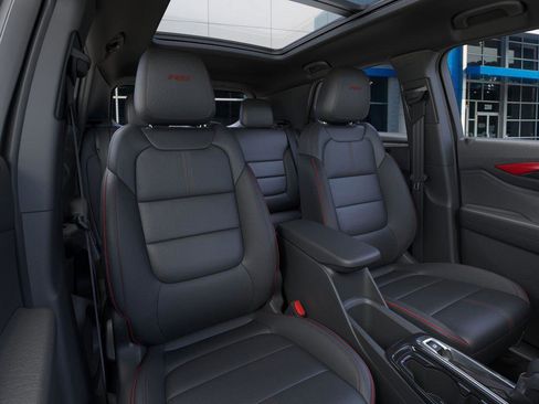New 2026 Chevrolet TrailBlazer RS w/ Convenience Package AWD/4WD image 16