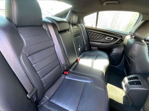 Used 2013 Ford Taurus SHO image 24