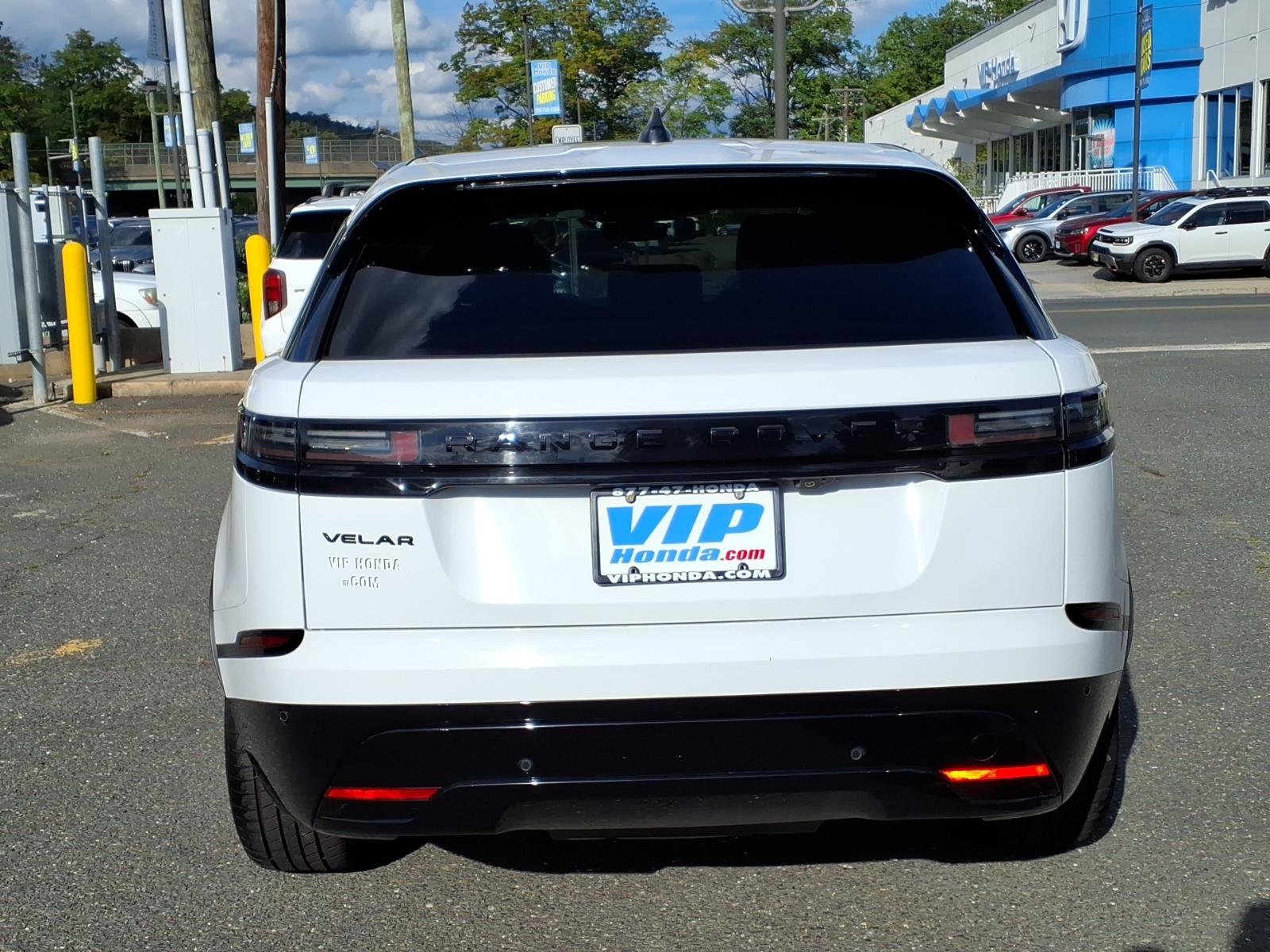 Used 2025 Land Rover Range Rover Velar Dynamic SE AWD/4WD image 9