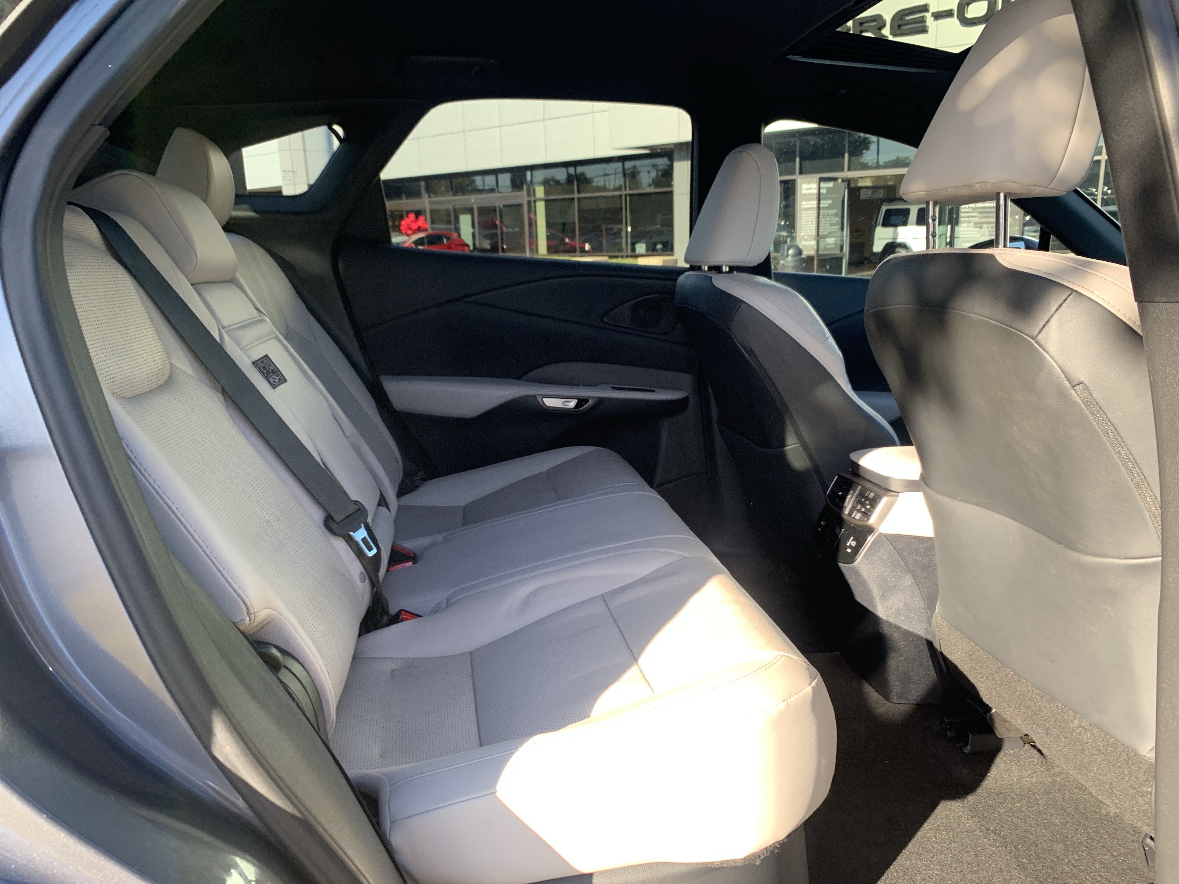 Used 2023 Lexus RX 350 Premium Plus w/ Accessory Package (Z1) FWD image 33