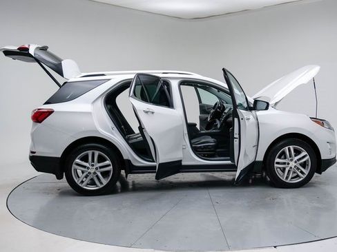 Used 2019 Chevrolet Equinox Premier image 13