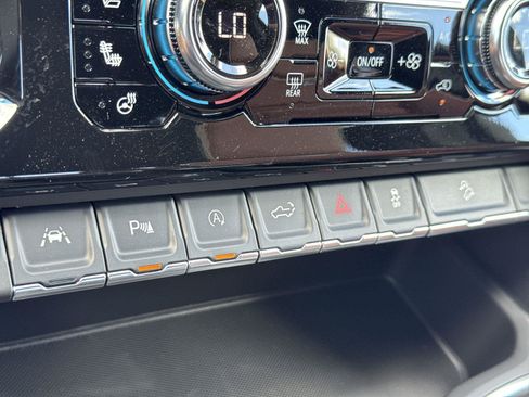 New 2026 GMC Sierra 1500 Denali Ultimate AWD/4WD image 18