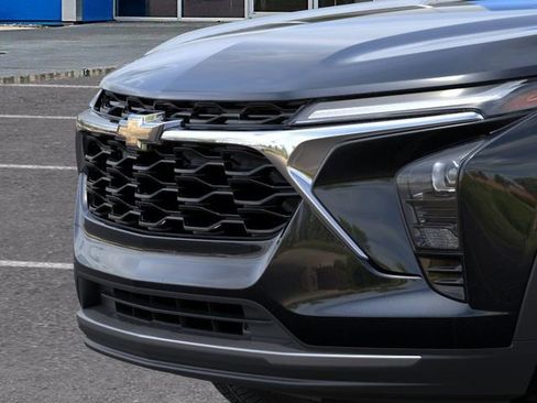 New 2026 Chevrolet Trax LT w/ Driver Confidence Package image 13