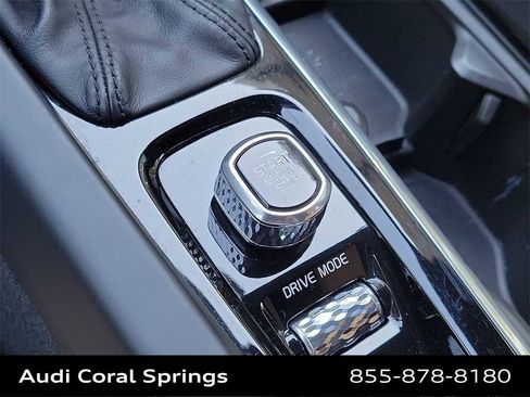 Used 2019 Volvo XC60 T5 Momentum w/ Premium Package image 27