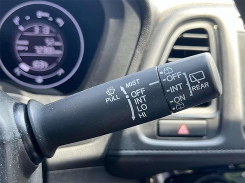 Used 2019 Honda HR-V Sport image 25