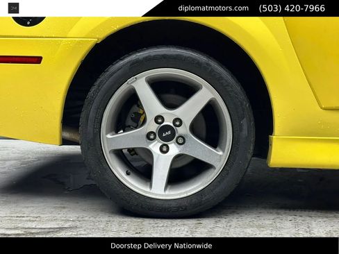 Used 2003 Ford Mustang Cobra RWD image 33