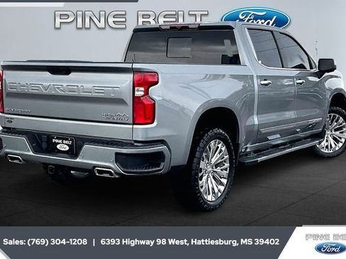 Used 2023 Chevrolet Silverado 1500 High Country image 11